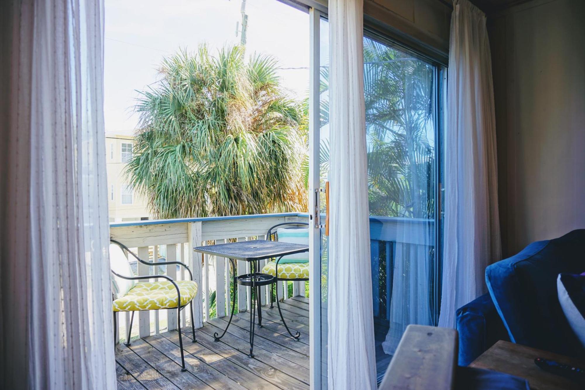 Ami Beach Shack Bradenton Beach Exterior photo